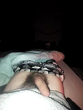 Snapshot of Cazzettostorto99 chatting on February 18, 11:23 pm Cazzettostorto99 online show from February 18, 11:23 pm