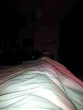 Snapshot of Cazzettostorto99 chatting on November 10, 9:53 pm Cazzettostorto99 online show from November 10, 9:53 pm