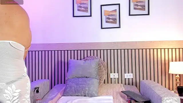 Lucy Milf 68 online show from November 13, 10:41 am