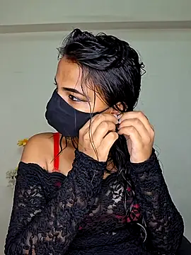 Snapshot of Noor-Bold chatting on November 1, 4:30 am Noor-Bold online show from November 1, 4:30 am