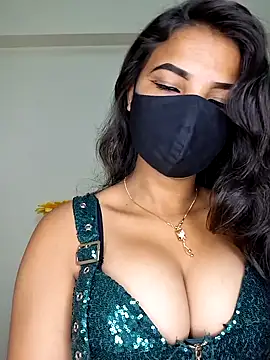 Snapshot of Noor-Bold chatting on November 6, 2:04 am Noor-Bold online show from November 6, 2:04 am