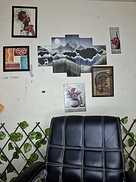 Snapshot of Noor-Bold chatting on February 12, 2:00 am Noor-Bold online show from February 12, 2:00 am