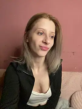 amorearte m online show from December 3, 1:32 pm