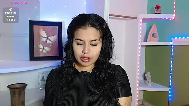 Snapshot of SamanthaSmiithh chatting on November 23, 12:20 am SamanthaSmiithh online show from November 23, 12:20 am