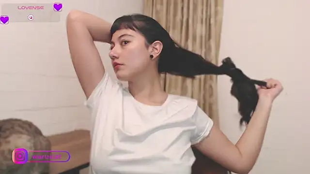 Laury uri online show from March 3, 12:17 am