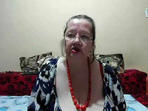 SingleMILF online show from March 7, 10:02 am