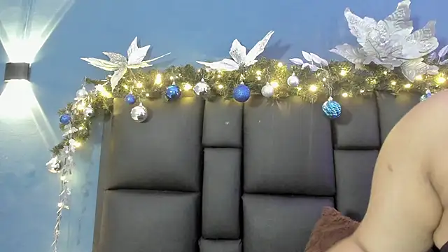 DANESKA HILLER online show from November 28, 7:47 pm