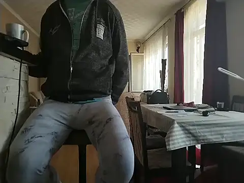 Snajperbaba online show from April 19, 4:08 pm