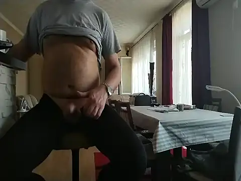 Snajperbaba online show from April 27, 4:38 pm