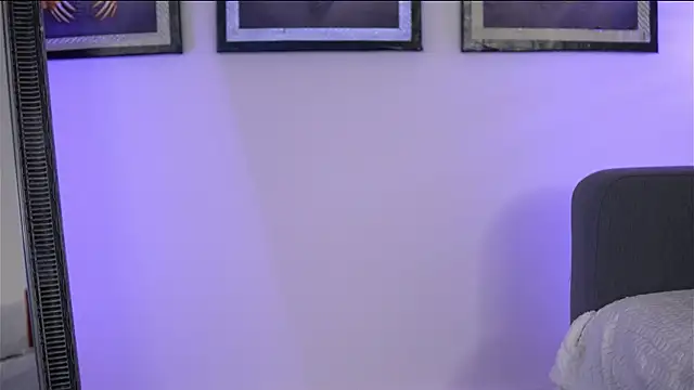 SophiaPotts online show from April 14, 3:11 am