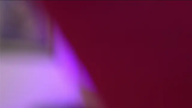 SophiaPotts online show from April 1, 3:19 am