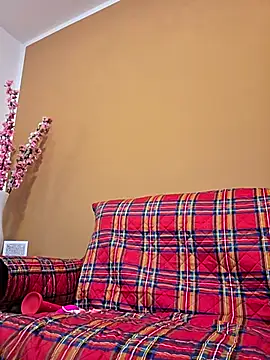 Melody73 online show from December 5, 6:17 pm