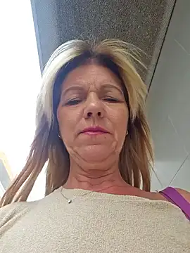 Melody73 online show from October 13, 4:08 pm