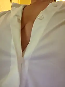 Melody73 online show from November 9, 9:30 pm