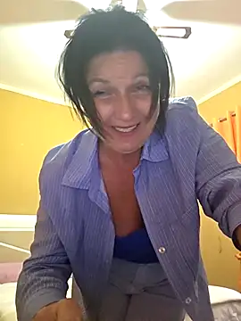 Melody73 online show from February 19, 6:49 pm