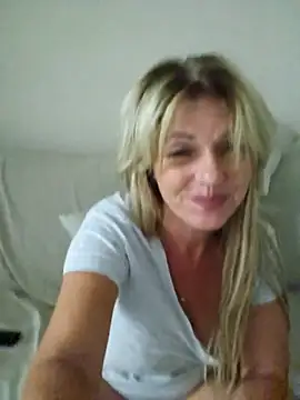 Melody73 online show from October 21, 10:31 pm