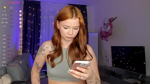 Snapshot of dinky__emily chatting on March 1, 3:38 pm dinky emily online show from March 1, 3:38 pm
