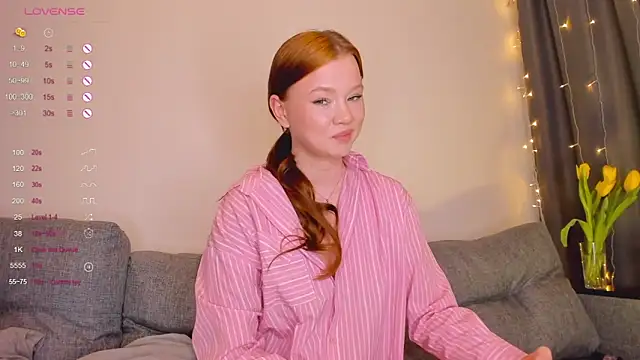 Snapshot of dinky__emily chatting on March 13, 5:39 pm dinky emily online show from March 13, 5:39 pm