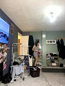 Snapshot of lex-llexiiii27 chatting on January 11, 1:29 pm lex-llexiiii27 online show from January 11, 1:29 pm