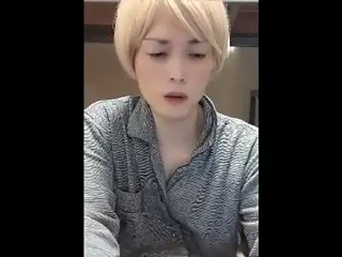 Snapshot of mgnhiroyuki chatting on October 27, 11:44 am mgnhiroyuki online show from October 27, 11:44 am