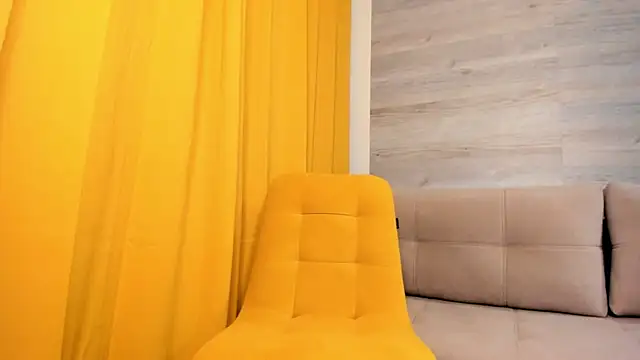 Snapshot of IreneHabibi chatting on July 4, 5:39 pm IreneHabibi online show from July 4, 5:39 pm