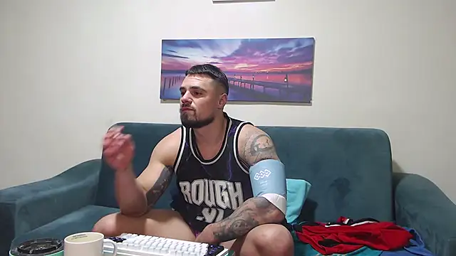 Tiberius hunk online show from January 8, 7:53 pm