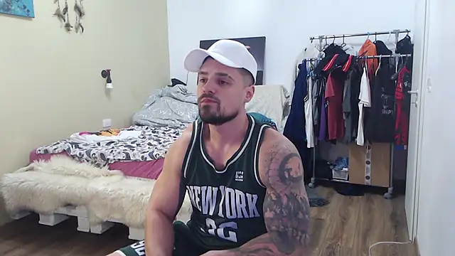 Tiberius hunk online show from February 22, 5:25 pm