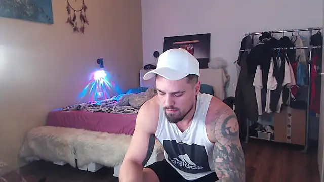 Tiberius hunk online show from February 2, 4:33 am