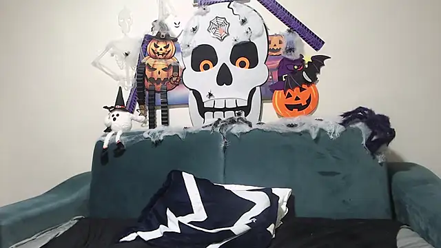 Tiberius hunk online show from October 31, 8:16 pm