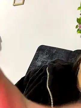 sofia 23x online show from October 10, 12:50 pm