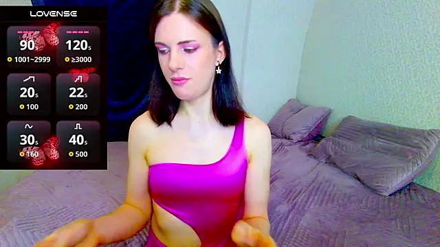 Nicole Redfields online show from March 31, 5:20 am