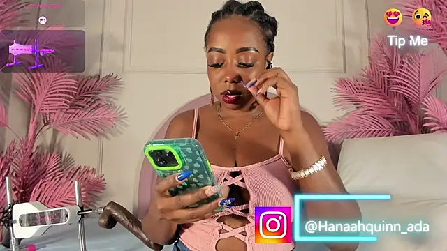 Snapshot of Hanaahquinn chatting on February 20, 11:45 am Hanaahquinn online show from February 20, 11:45 am