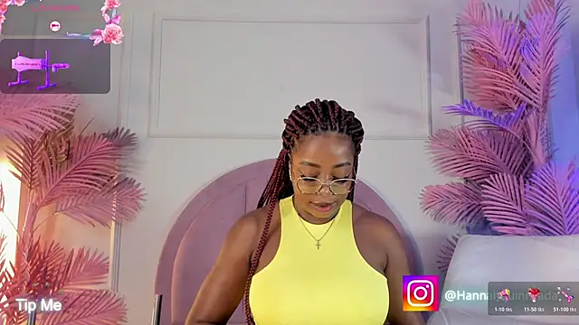 Hanaahquinn online show from April 12, 11:46 am