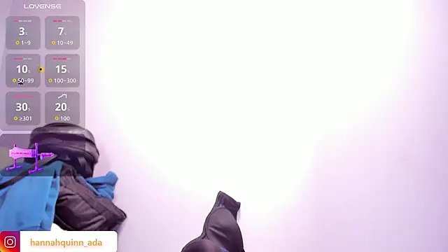 Snapshot of Hanaahquinn chatting on October 27, 11:44 am Hanaahquinn online show from October 27, 11:44 am