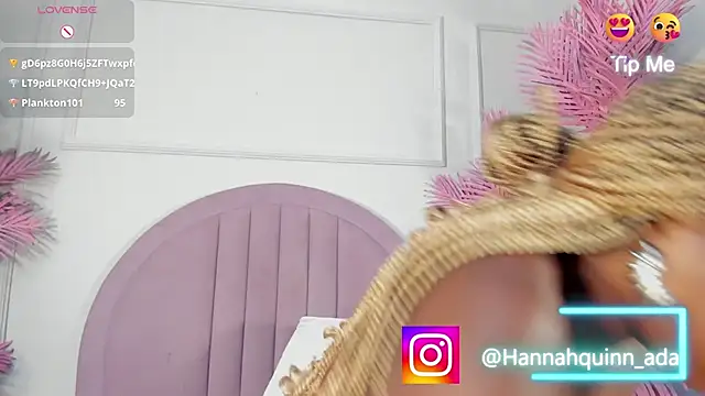 Snapshot of Hanaahquinn chatting on February 21, 11:51 pm Hanaahquinn online show from February 21, 11:51 pm