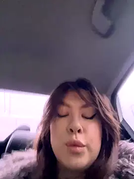 HannaJohnson online show from November 13, 5:44 am