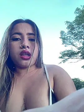 lunaxxx 69 online show from July 24, 8:38 pm