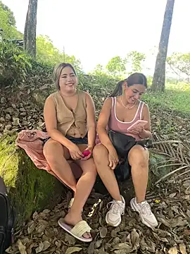 lunaxxx 69 online show from June 12, 9:01 pm