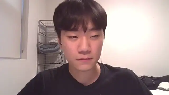 Snapshot of sdamvo2 chatting on March 5, 8:10 pm sdamvo2 online show from March 5, 8:10 pm