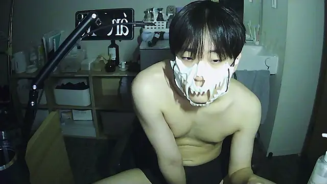 sdamvo2 online show from March 16, 1:04 pm