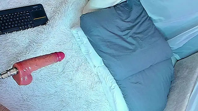 im hanna1 online show from November 27, 8:09 pm