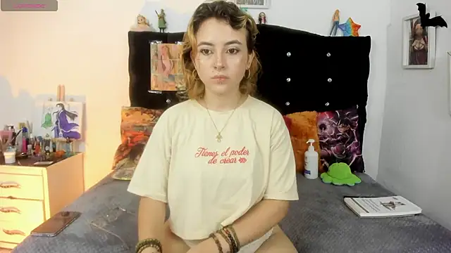 young jung online show from November 29, 9:15 pm