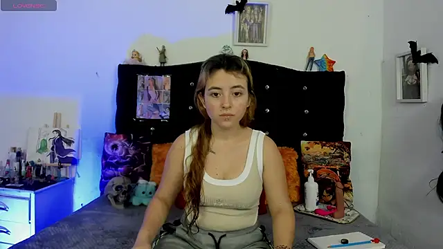 young jung online show from November 8, 9:07 pm