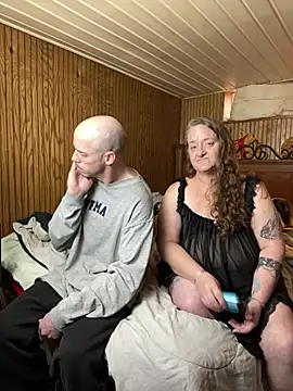 Mac ThunderCock online show from February 24, 7:37 pm