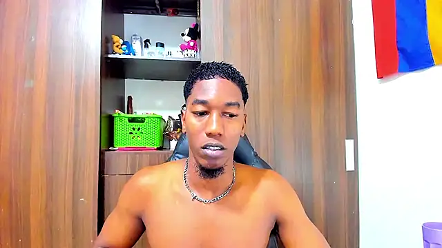 Dreamastercum  online show from February 14, 10:21 pm