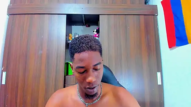 Dreamastercum  online show from March 19, 12:05 pm