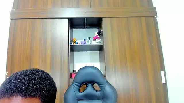 Dreamastercum  online show from September 13, 8:09 pm