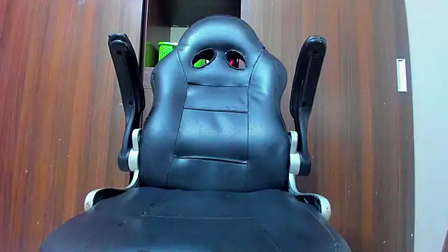 Dreamastercum  online show from April 7, 10:44 pm