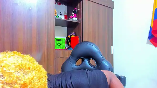 Dreamastercum  online show from June 4, 12:32 pm