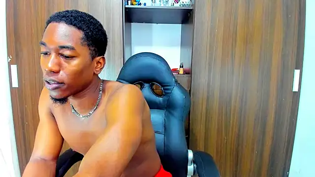 Dreamastercum  online show from September 17, 7:38 pm